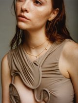 Carré Earrings in Gold, Medium